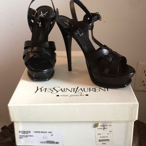 Yves Saint Laurent- 106 Tribute platform sandal